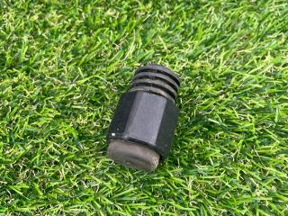 отбойник крышки багажника Tesla Model Y 1 поколение 2022, электро, белый, 1500496-00-A