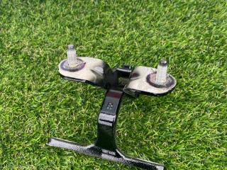 петля крышки багажника Tesla Model Y 1 поколение 2022, электро, белый, 1500495-00-C