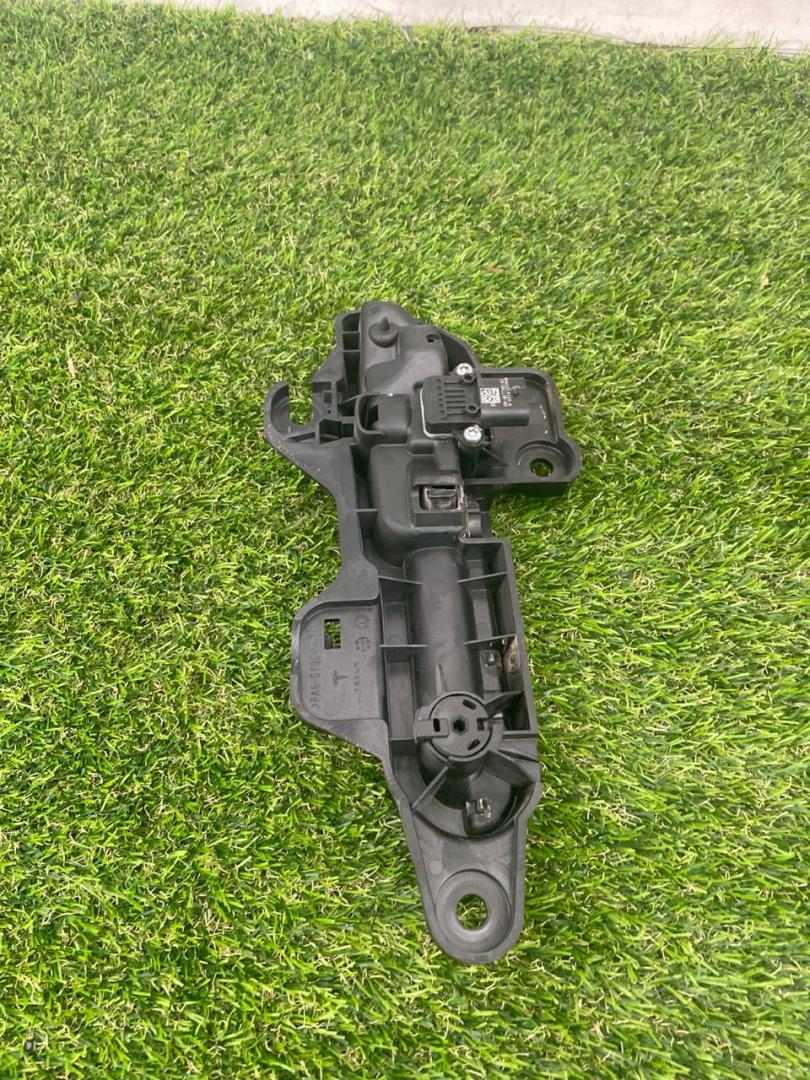 ручка наружная Tesla Model Y 1 поколение 2022, электро, белый, 152811510D - фото №1