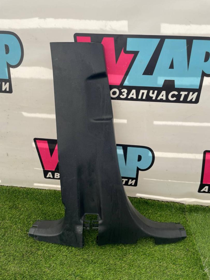 обшивка стойки центральной левой Ford Explorer 6 поколение U625 2020, 2.3 л., бензин, АКПП, внедорожник 5 дв., LB5B-S243A53-AC3ZHE - фото №1