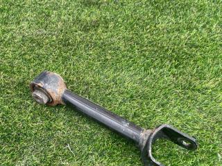 рычаг задний правый Tesla Model Y 1 поколение 2022, электро, белый, 1188431-00-A