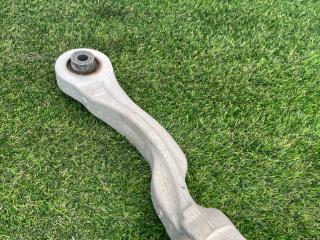 рычаг задний Tesla Model Y 1 поколение 2022, электро, белый, 1188427-00-B