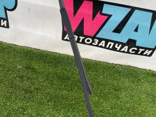 щеткодержатель (поводок стеклоочистителя, дворник) Ford Escape 4 поколение CX482 2020, 1.5 л., бензин, АКПП, синий, внедорожник 5 дв., полный привод, LJ6B17526AB