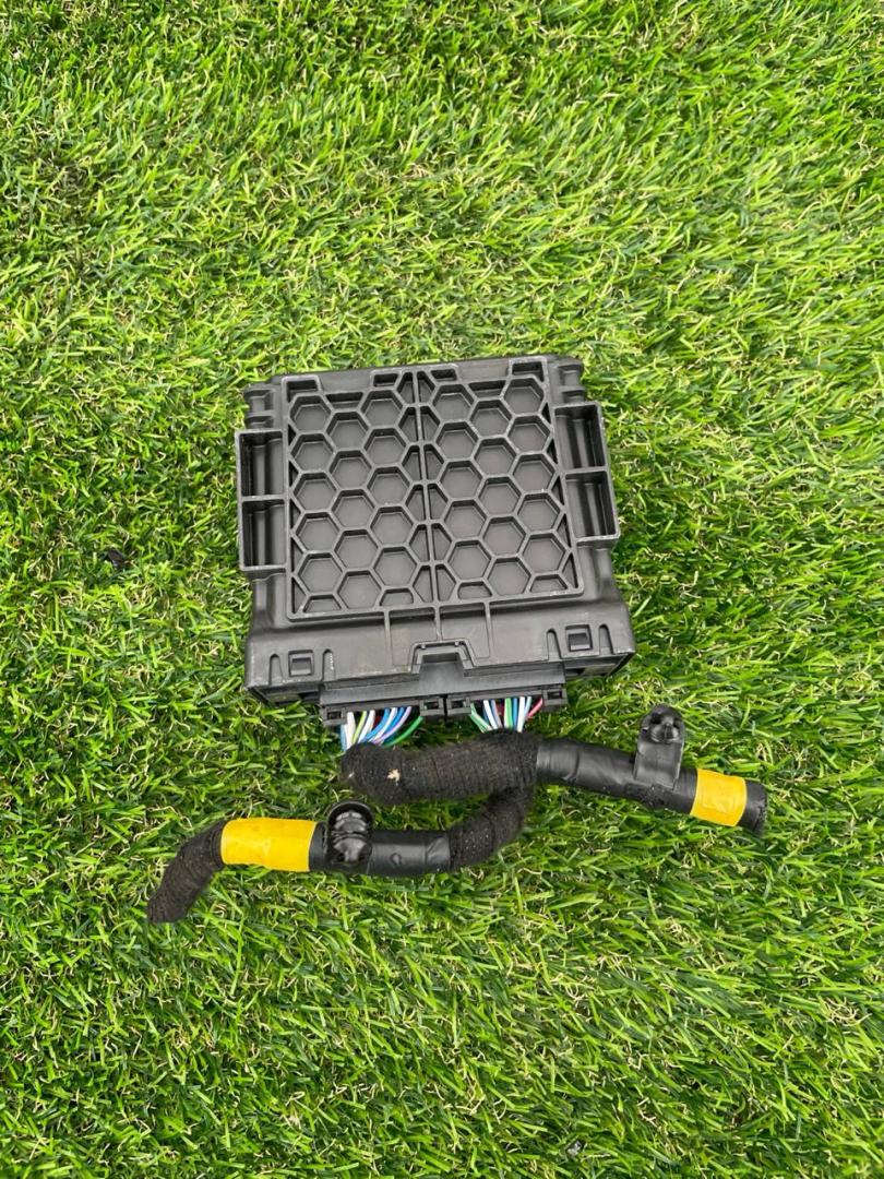 блок комфорта Buick Encore GX 1 поколение 2020, 1.2 л., бензин, вариатор, хетчбэк 5 дв., передний привод, 13536789 - фото №1