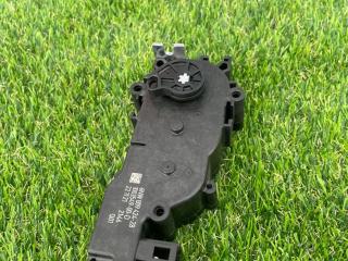 замок багажника Tesla Model S 1 поколение [2-й рестайлинг] 2022, электро, лифтбэк, 100354900D