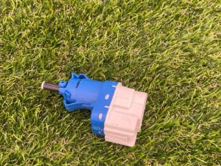 Датчик педали тормоза (лягушка) Tesla Model S 1 поколение [2-й рестайлинг] 2022, электро, лифтбэк, 7E5T-9G854-AA