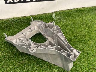 кронштейн (крепление) Tesla Model S 1 поколение [2-й рестайлинг] 2022, электро, лифтбэк