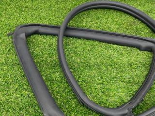 уплотнитель двери Tesla Model S 1 поколение [2-й рестайлинг] 2022, электро, лифтбэк