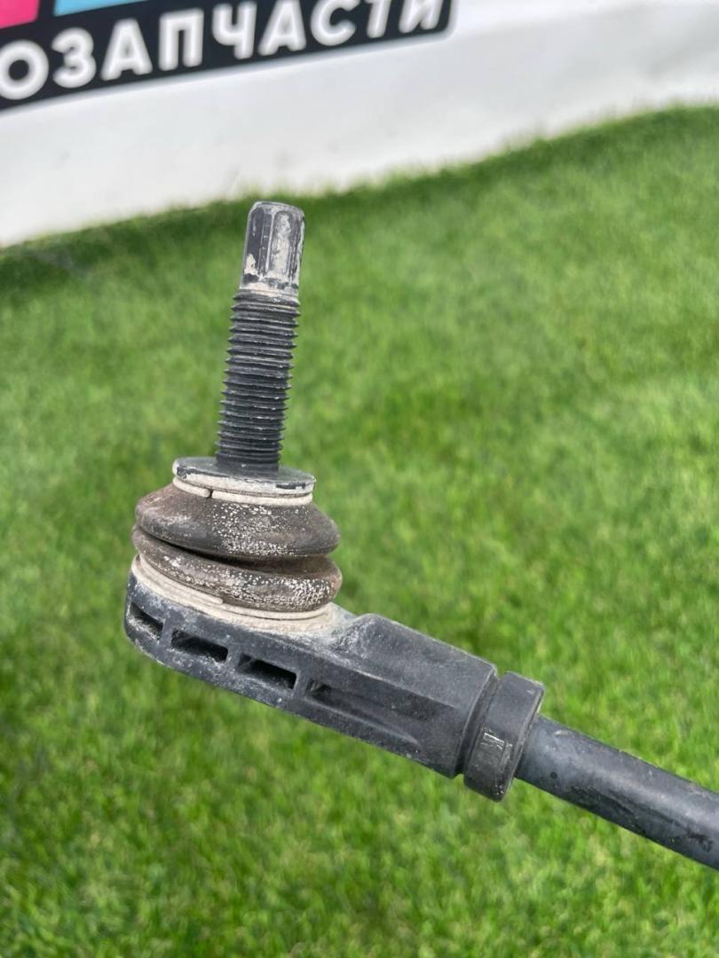 стойка стабилизатора Chevrolet TrailBlazer 3 поколение 2022, 1.3 л., бензин, вариатор, оранжевый, хетчбэк 5 дв., полный привод, 42711439 - фото №1