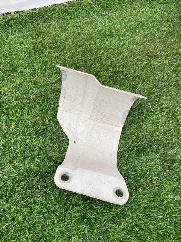 тепловой экран моторного отсека Volkswagen Jetta 7 поколение 2019, 1.4 л., бензин, седан, передний привод, 5Q0407721F - фото №1