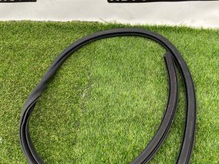 уплотнитель двери Ford Mustang 7 поколение S650 2024, 2.3 л., бензин, АКПП, черный, купе, задний привод, FR3B-6320708