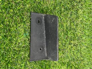 брызговик левый задний зад. Buick Encore GX 1 поколение 2023, 1.2 л., вариатор, внедорожник 5 дв., передний привод, 42751072