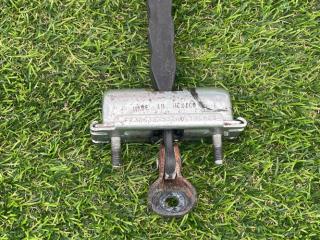 ограничитель открывания двери Chevrolet TrailBlazer 3 поколение 2022, 1.3 л., бензин, вариатор, оранжевый, хетчбэк 5 дв., полный привод