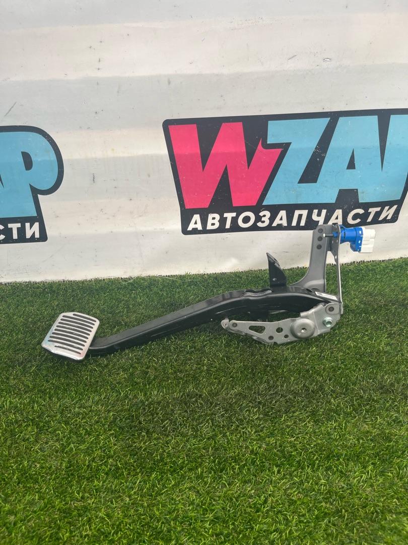 педаль тормоза Tesla Model X 1 поколение 2018, электро, хетчбэк 5 дв., 1027691-00-B - фото №1