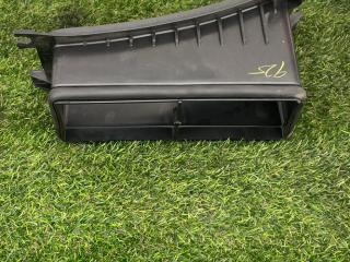 воздухозаборник Tesla Model X 1 поколение 2018, электро, хетчбэк 5 дв., 1046211-89G