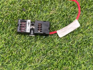 усилитель антенны Tesla Model X 1 поколение 2018, электро, хетчбэк 5 дв., 1012002-00-B