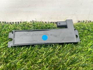 Антенна системы комфортного доступа Tesla Model X 1 поколение 2018, электро, хетчбэк 5 дв., 1043129-00-B