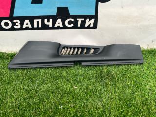 Пластик салазок сидений Tesla Model X 1 поколение 2018, электро, хетчбэк 5 дв., 1100671-00-D