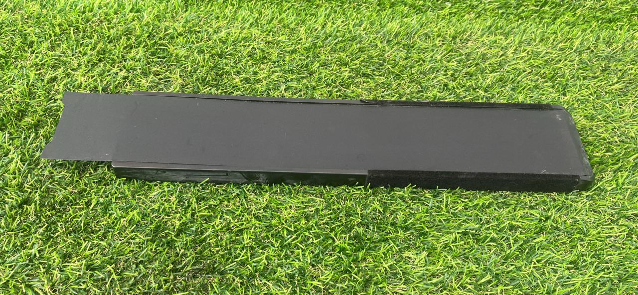 пластик Tesla Model X 1 поколение 2018, электро, хетчбэк 5 дв., 1121022-00-C - фото №1