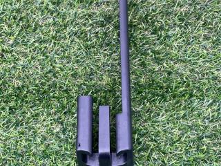 Пластик салазок сидений Tesla Model X 1 поколение 2018, электро, хетчбэк 5 дв., 1062359-00-E