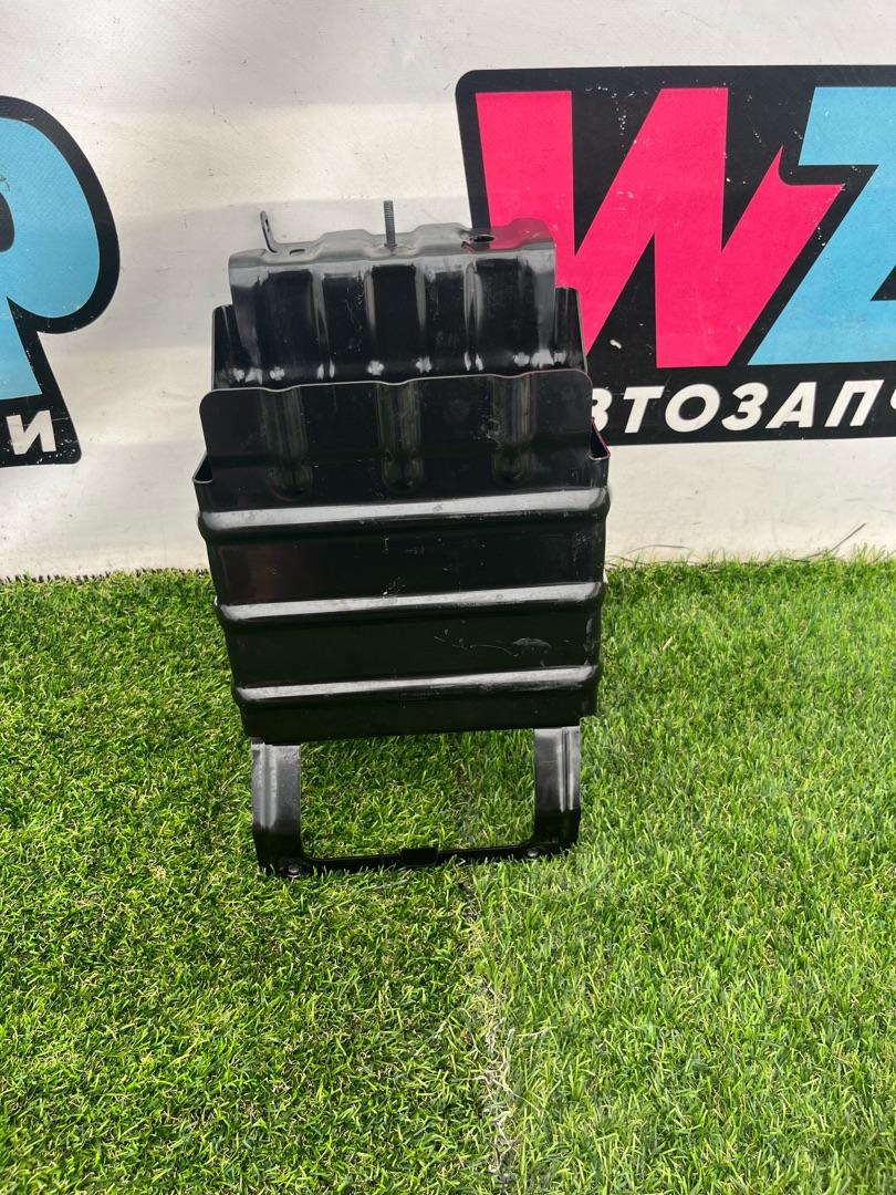 полка аккумулятора Tesla Model X 1 поколение 2018, электро, хетчбэк 5 дв. - фото №1