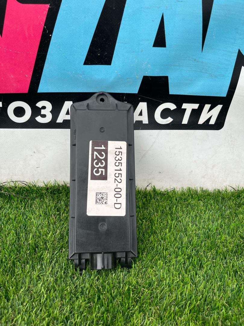 пластик Tesla Model X 1 поколение 2018, электро, хетчбэк 5 дв., 1047043-00-D - фото №1