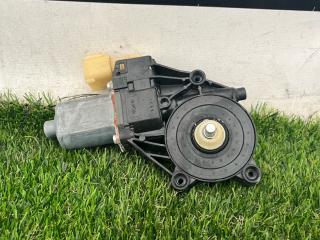 моторчик стеклоподъемника задний левый Maserati Levante 1 поколение M161 2019, 3.0 л., дизель, АКПП, внедорожник 5 дв., полный привод