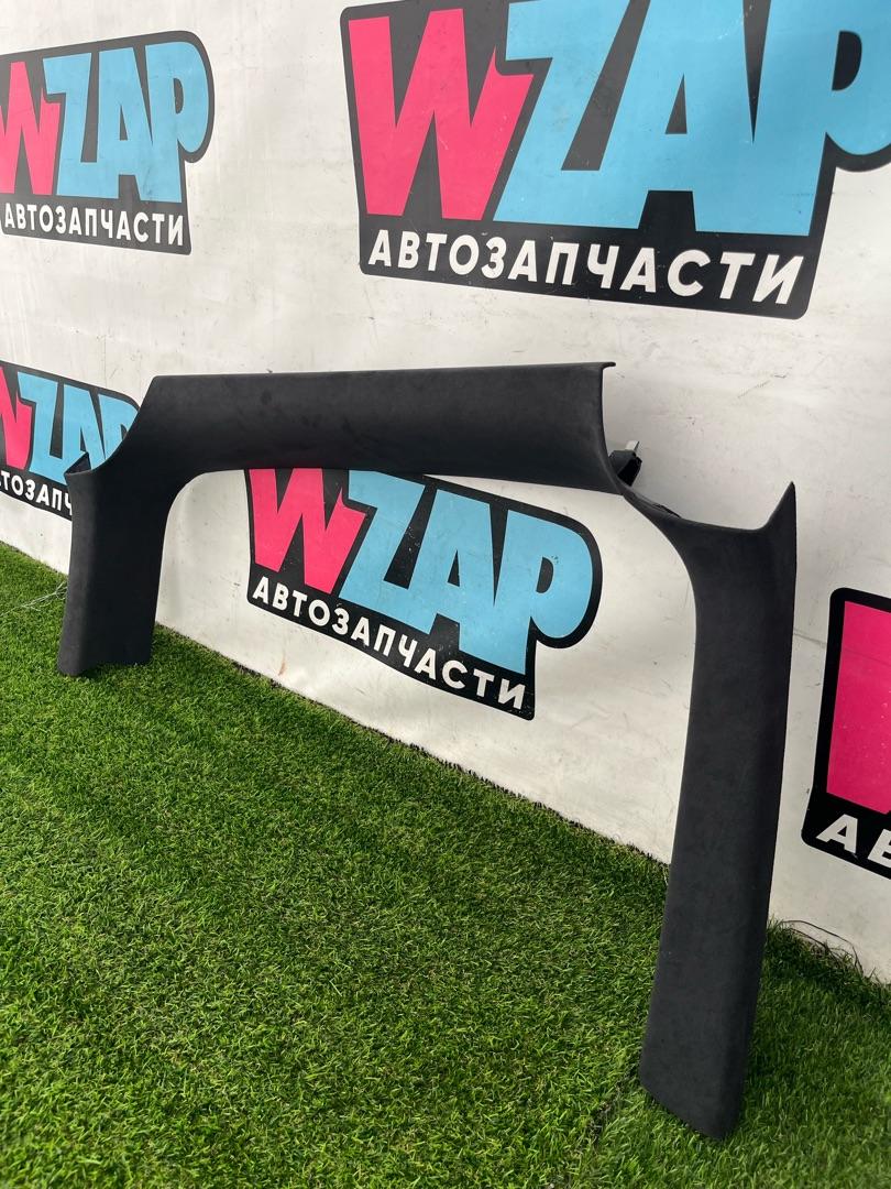 накладка двери внутренняя Tesla Model X 1 поколение 2018, электро, хетчбэк 5 дв., 1052333-06-G - фото №1