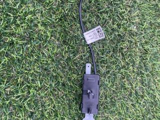 усилитель антенны Ford Escape 4 поколение CX482 2021, 1.5 л., бензин, АКПП, внедорожник 5 дв., полный привод, LJ6T-18K891-XB