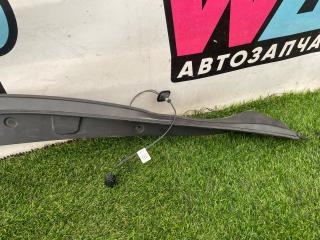 молдинг двери задней левой Tesla Model X 1 поколение 2018, электро, хетчбэк 5 дв., 1037559-00-D