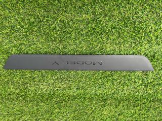 накладка на порог Tesla Model Y 1 поколение 2022, электро, белый, 1494301-00-A