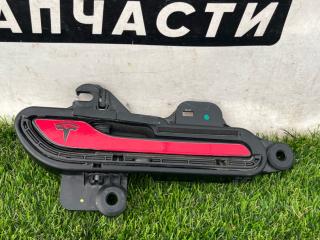 ручка наружная задняя правая Tesla Model Y 1 поколение 2022, электро, белый, 1528115-00-B