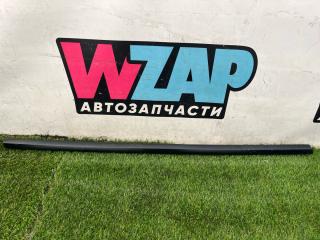 молдинг двери передней правой Tesla Model Y 1 поколение 2022, электро, белый, 1495712-00-C