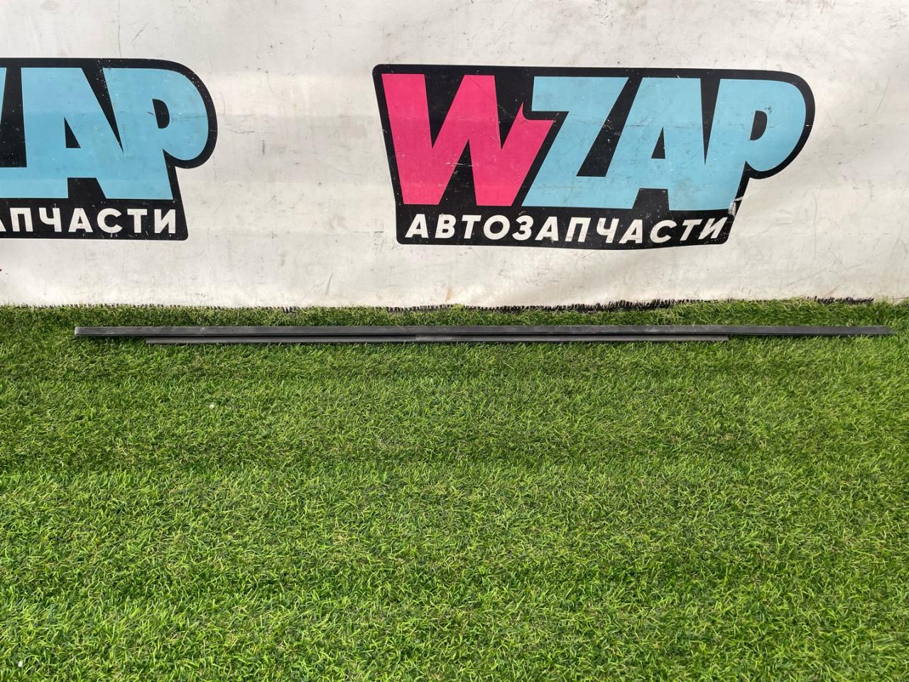 молдинг стекла Ford Escape 4 поколение CX482 2020, 1.5 л., бензин, АКПП, синий, внедорожник 5 дв., полный привод - фото №1