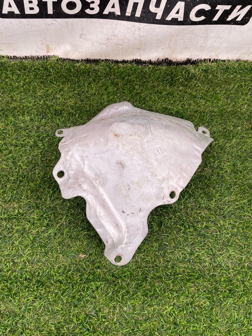 тепловой экран моторного отсека Jeep Wrangler 4 поколение 2019, 2.0 л., бензин, АКПП, внедорожник 5 дв., полный привод, 68299654AD - фото №1