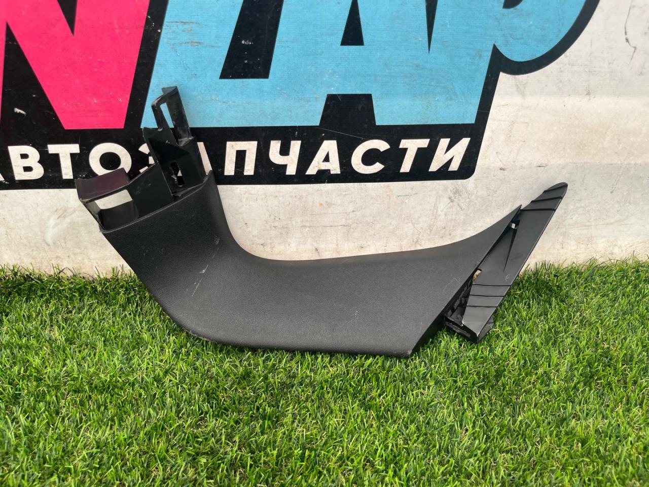 обшивка крышки багажника GMC Terrain 2 поколение 2020, 1.5 л., АКПП, внедорожник 5 дв., 23376060 - фото №1