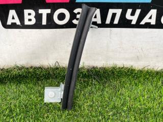 направляющая стекла Ford Mustang 6 поколение S550 [рестайлинг] 2020, 2.3 л., бензин, АКПП, купе, задний привод, FR3B63214A32AB