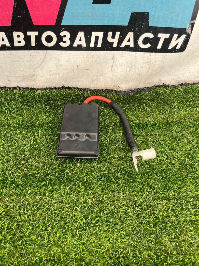 блок предохранителей Mini Cooper S 3 поколение 2018, 2.0 л., бензин, 6МКПП, хетчбэк 3 дв., 9321022 - фото №1