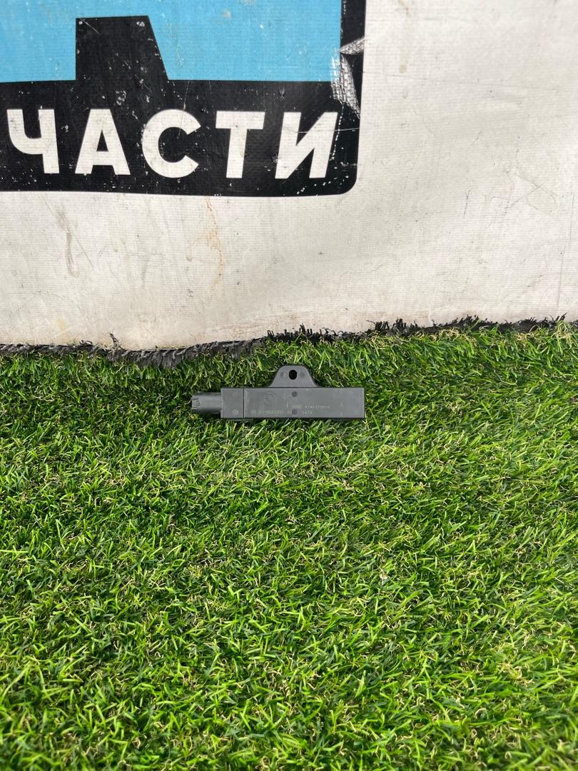 Антенна системы комфортного доступа Mini Cooper S 3 поколение 2018, 2.0 л., бензин, 6МКПП, хетчбэк 3 дв., 65209220831, 9220831 - фото №1