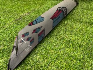 молдинг (накладка кузовная) Mini Cooper S 3 поколение 2018, 2.0 л., бензин, 6МКПП, хетчбэк 3 дв., 7300008