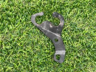 кронштейн (крепление) Mini Cooper S 3 поколение 2018, 2.0 л., бензин, 6МКПП, хетчбэк 3 дв., 7632765