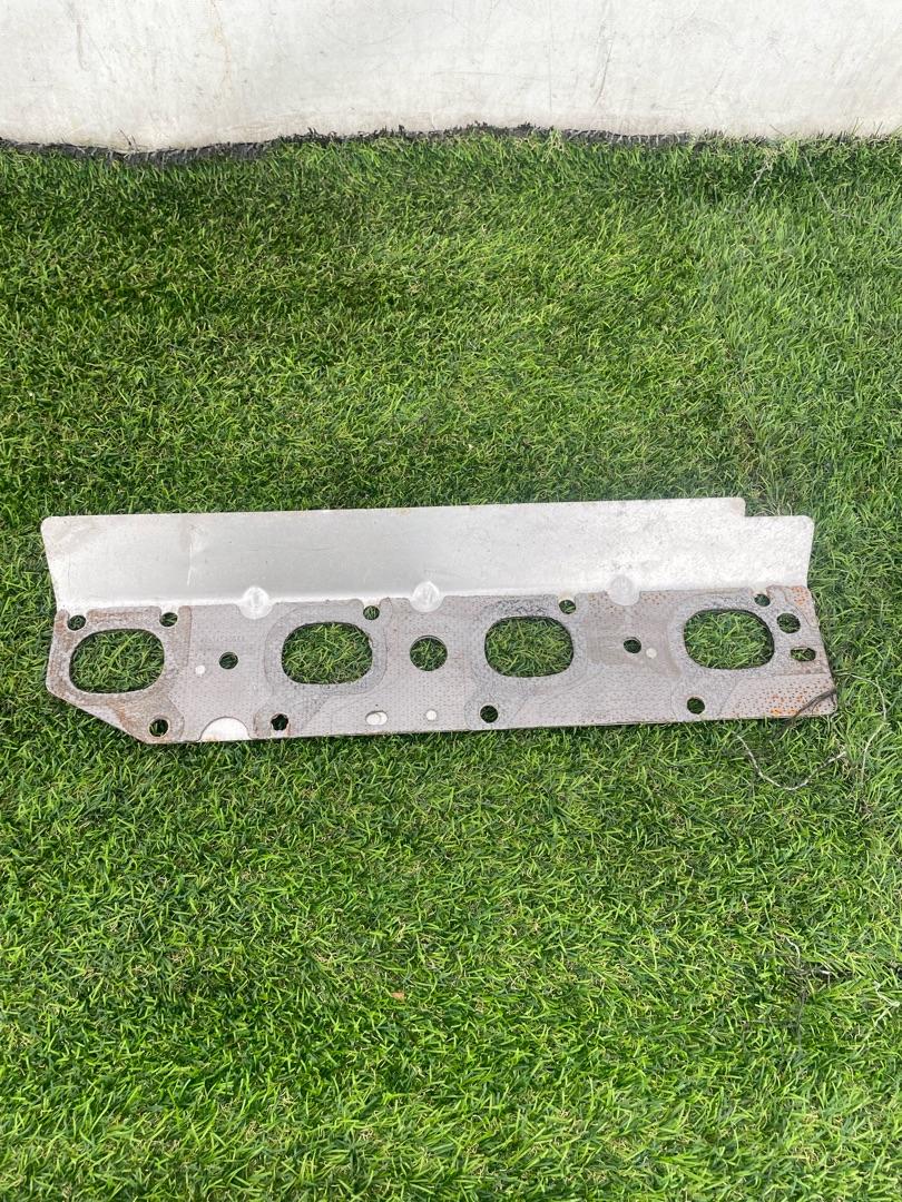 Прокладка выпускного коллектора RAM 1500 5 поколение 2019, 5.7 л., бензин, АКПП, пикап, полный привод, 05045496AA - фото №1