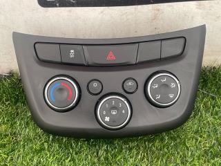 блок управления печки / климат-контроля Chevrolet Trax 1 поколение [рестайлинг] 2021, 1.4 л., бензин, АКПП, черный, внедорожник 5 дв., передний привод, 42588188