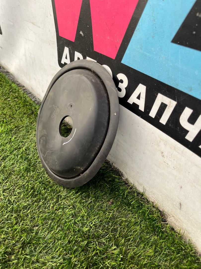 заглушка Ford Mustang 7 поколение S650 2024, 2.3 л., бензин, АКПП, черный, купе, задний привод, JR3C-9C335-BB - фото №1