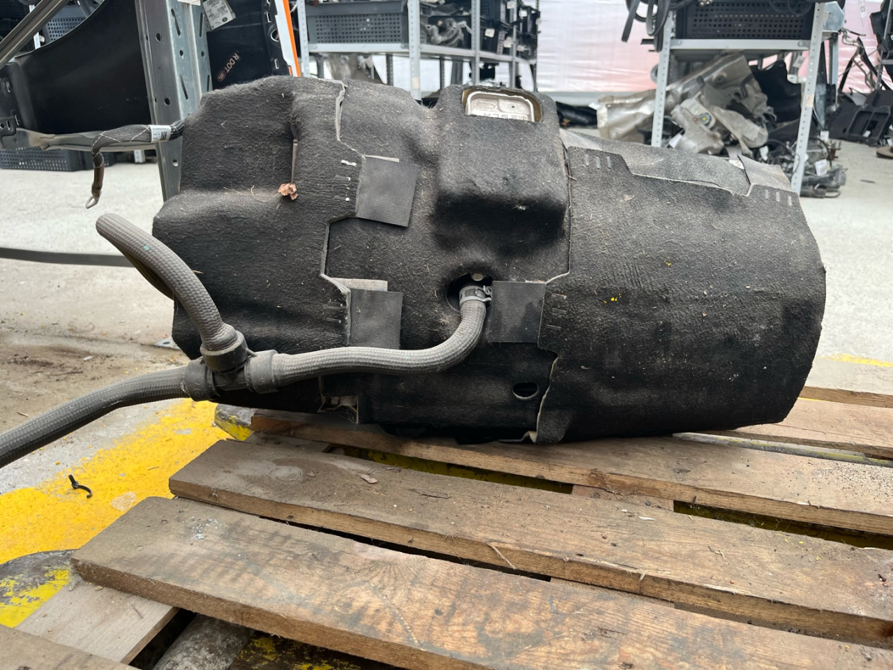 двигатель Tesla Model X 1 поколение 2018, электро, хетчбэк 5 дв., 1035050-00-D - фото №1