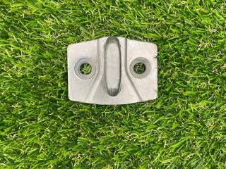 ответная часть (скоба) замка двери BMW 7 серия F01/F02 2010, 4.4 л., бензин