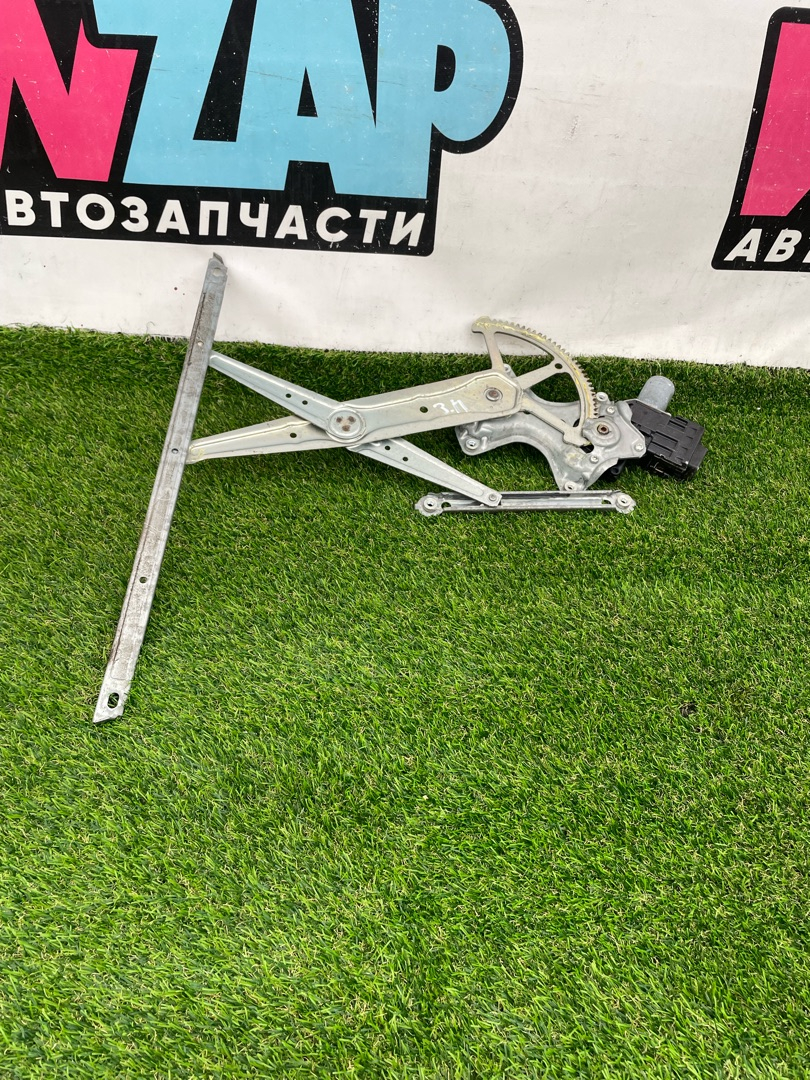 стеклоподъемник Lexus RX 4 поколение 2017, 3.5 л., гибрид, АКПП, внедорожник 5 дв. - фото №1