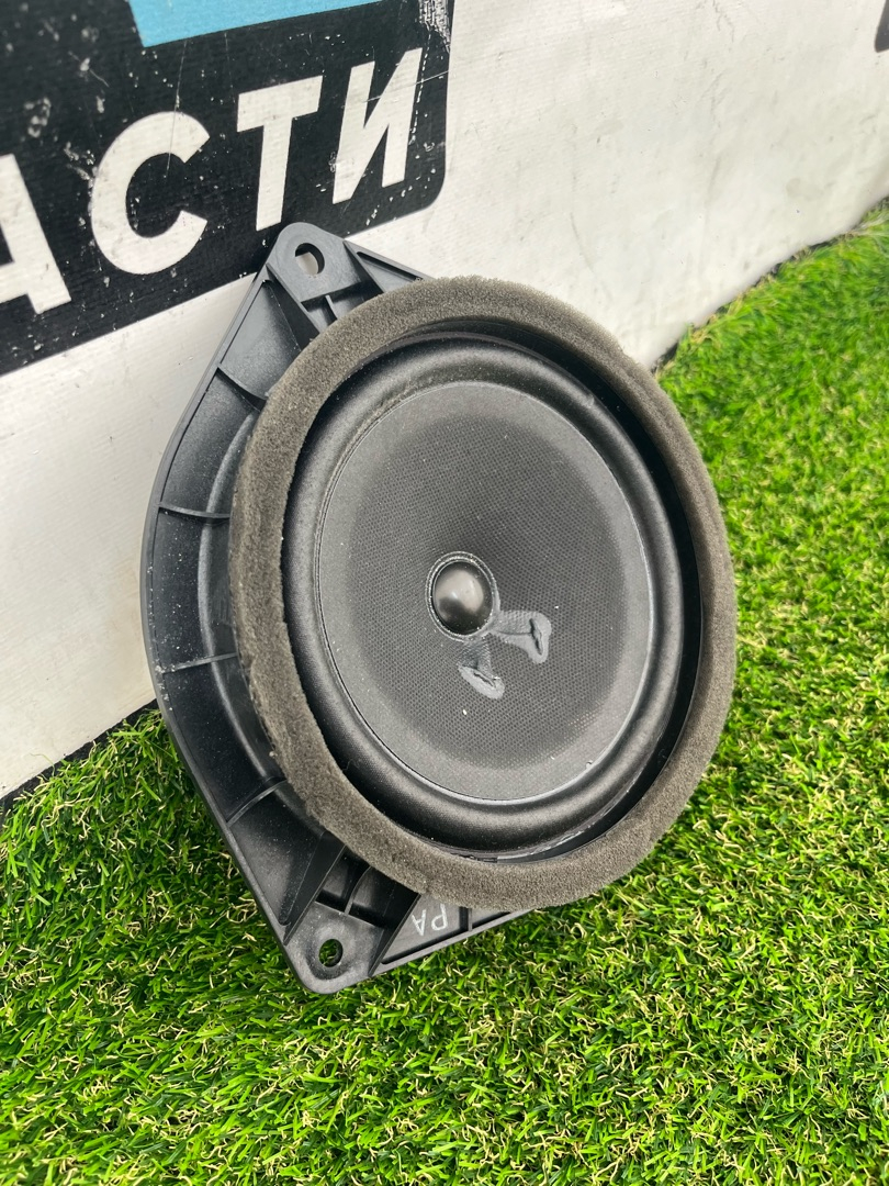 динамик двери Lexus RX 4 поколение 2017, 3.5 л., гибрид, АКПП, внедорожник 5 дв., 86160-78040 - фото №1