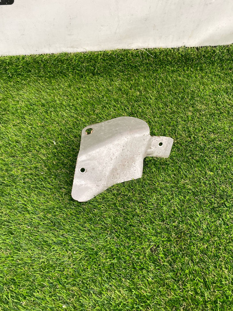 тепловой экран моторного отсека Mini Cooper S 3 поколение 2018, 2.0 л., бензин, 6МКПП, хетчбэк 3 дв. - фото №1