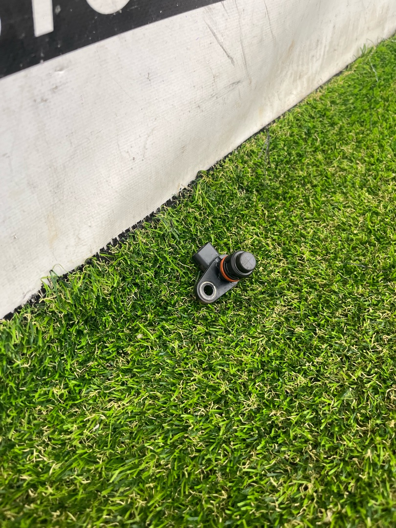 датчик распредвала Ford Escape 4 поколение CX482 2020, 1.5 л., бензин, АКПП, внедорожник 5 дв., передний привод, HX7A-12K073-AA - фото №1